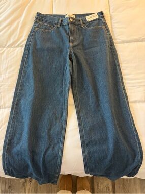 Abercrombie Womens Low Rise Ultra Loose Jean